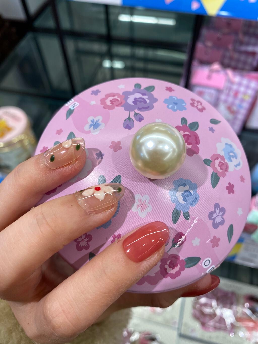 coral_gloss_0e8w on LIPS 「#Qoo10メガ割マストバイ#はじめての投稿..」(2枚目)