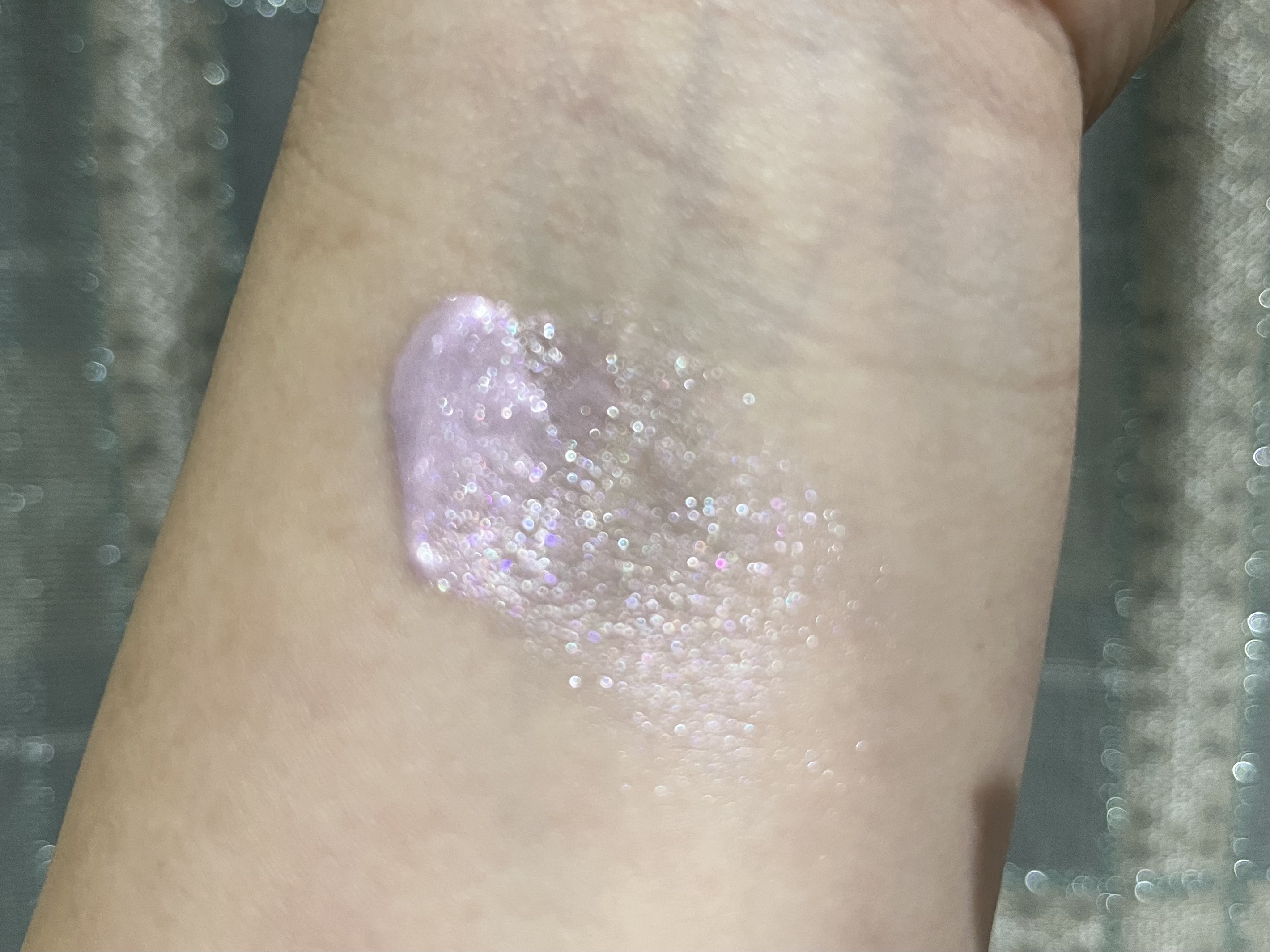 ディオールスキン フォーエヴァー グロウ マキシマイザー 10 ライラック（スプリング コレクション 2025 限定色）/Dior/ハイライトを使ったクチコミ（3枚目）