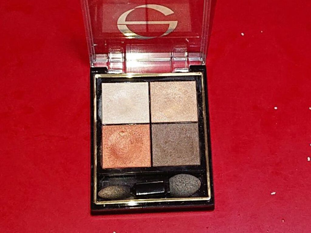 リアルクローズシャドウ/excel/アイシャドウパレットを使ったクチコミ（2枚目）