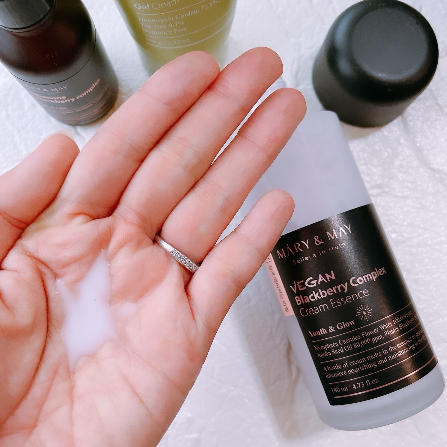 Idebenone＋Blackberry complex serum/MARY&MAY/美容液を使ったクチコミ（3枚目）