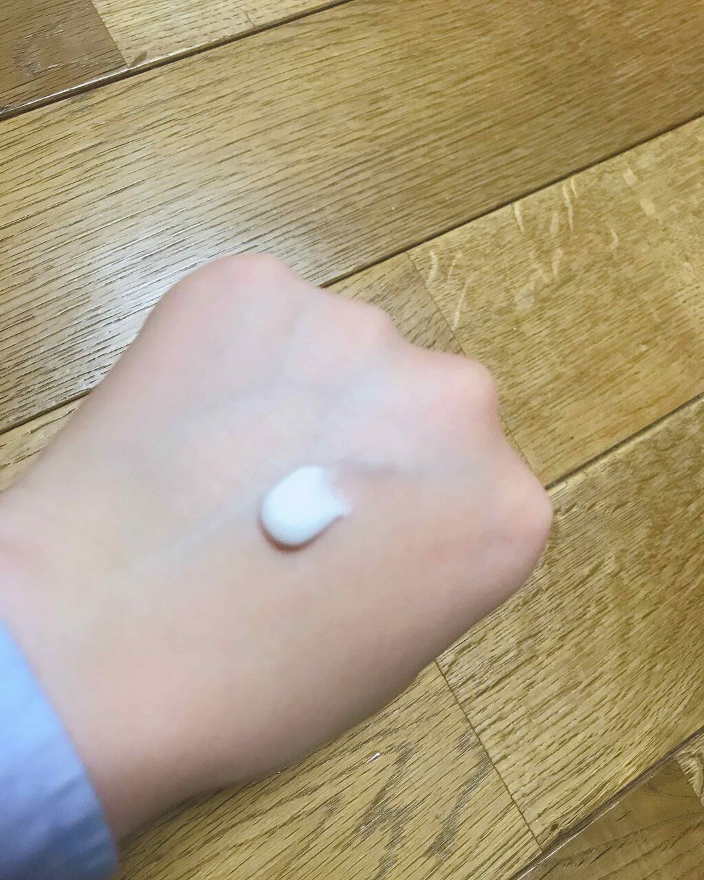 ハンドベール 乾燥 バリアクリーム/メンソレータム/ハンドクリームを使ったクチコミ（2枚目）