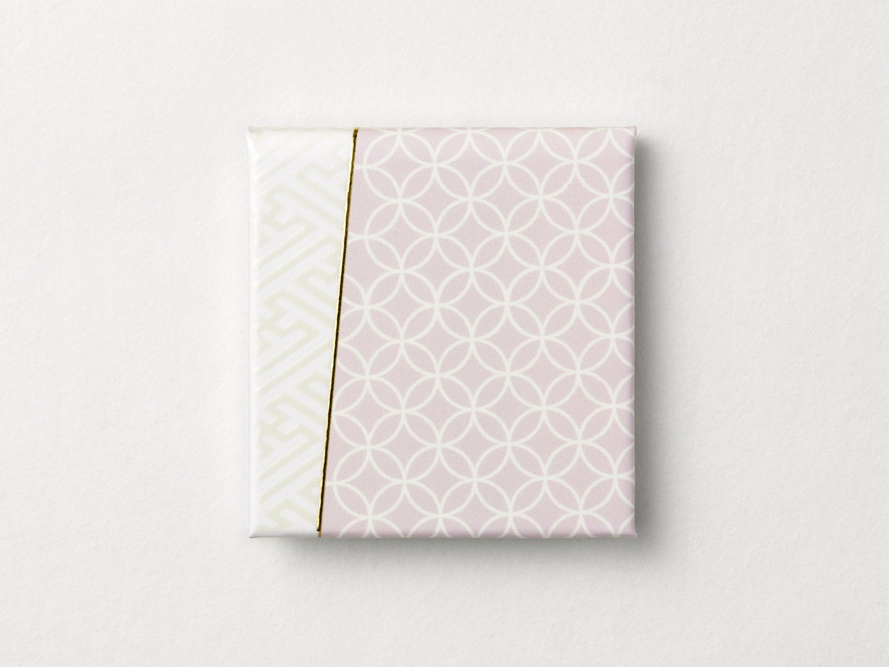 小町紅＜色暦シリーズ＞ 雪のかさね