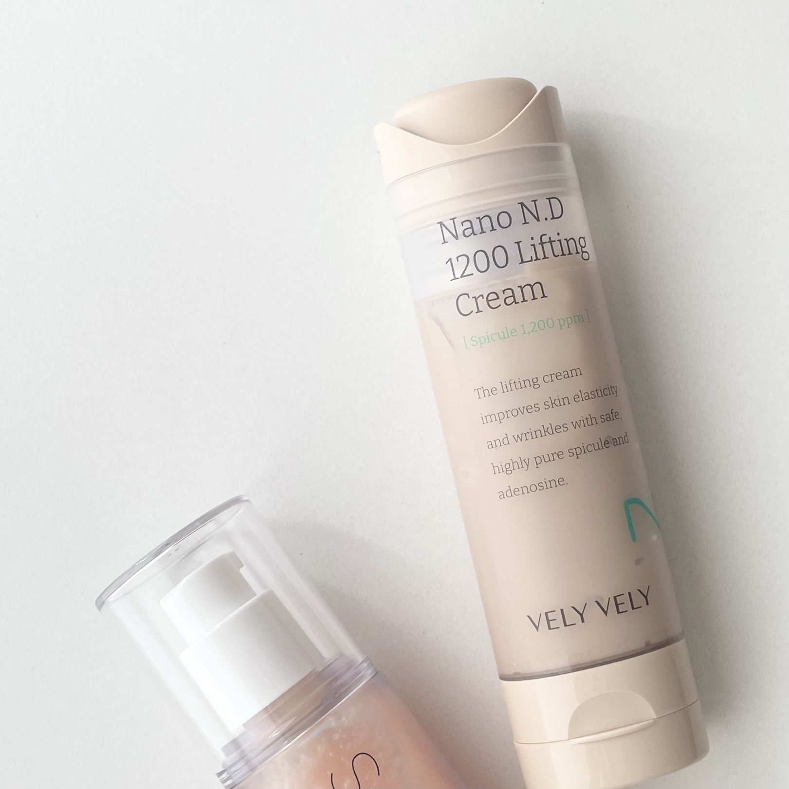 ハリケアコラーゲンサンセラム/VELY VELY/日焼け止めジェルを使ったクチコミ（3枚目）