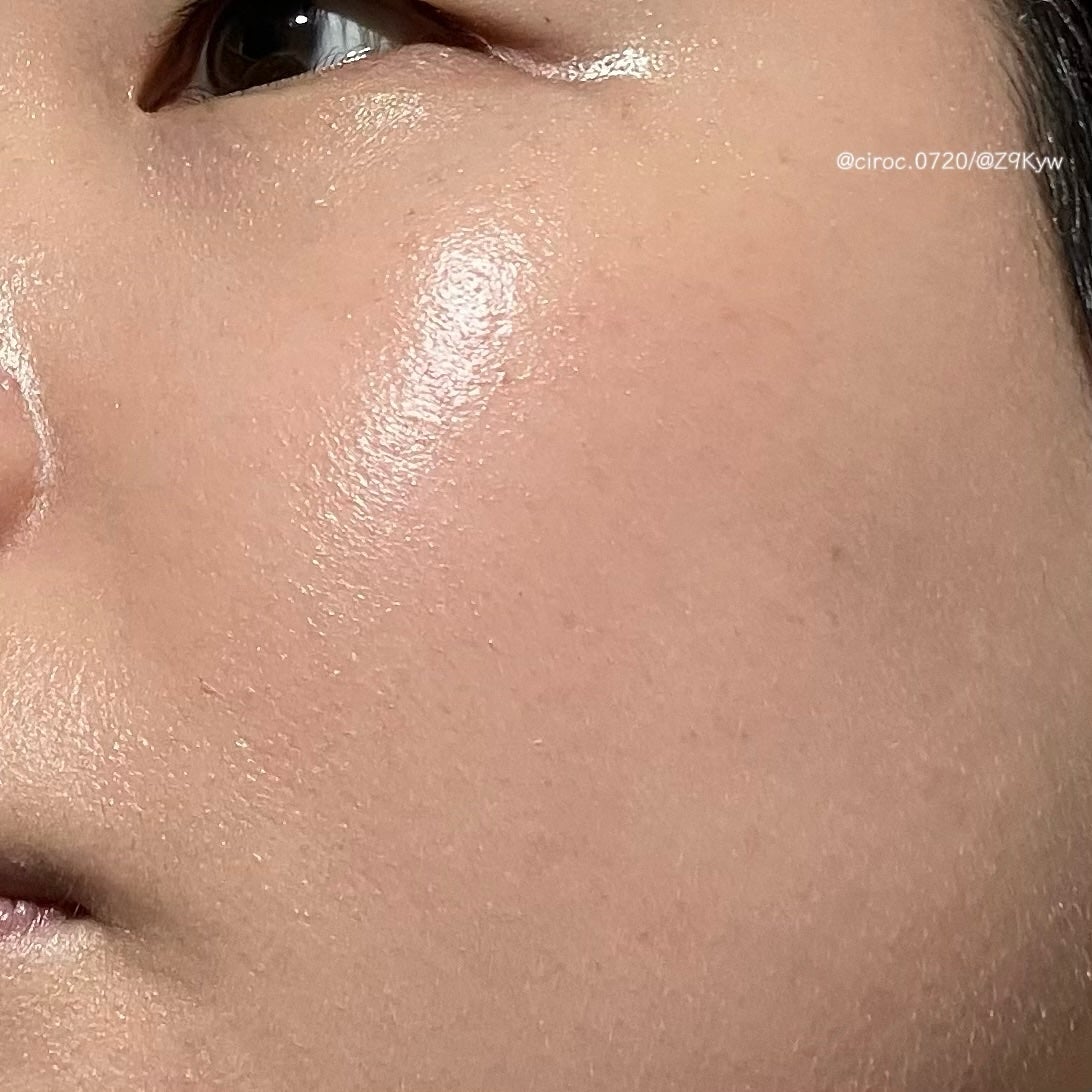 ブラーグローイクッション/Dinto/クッションファンデーションを使ったクチコミ(3枚目)