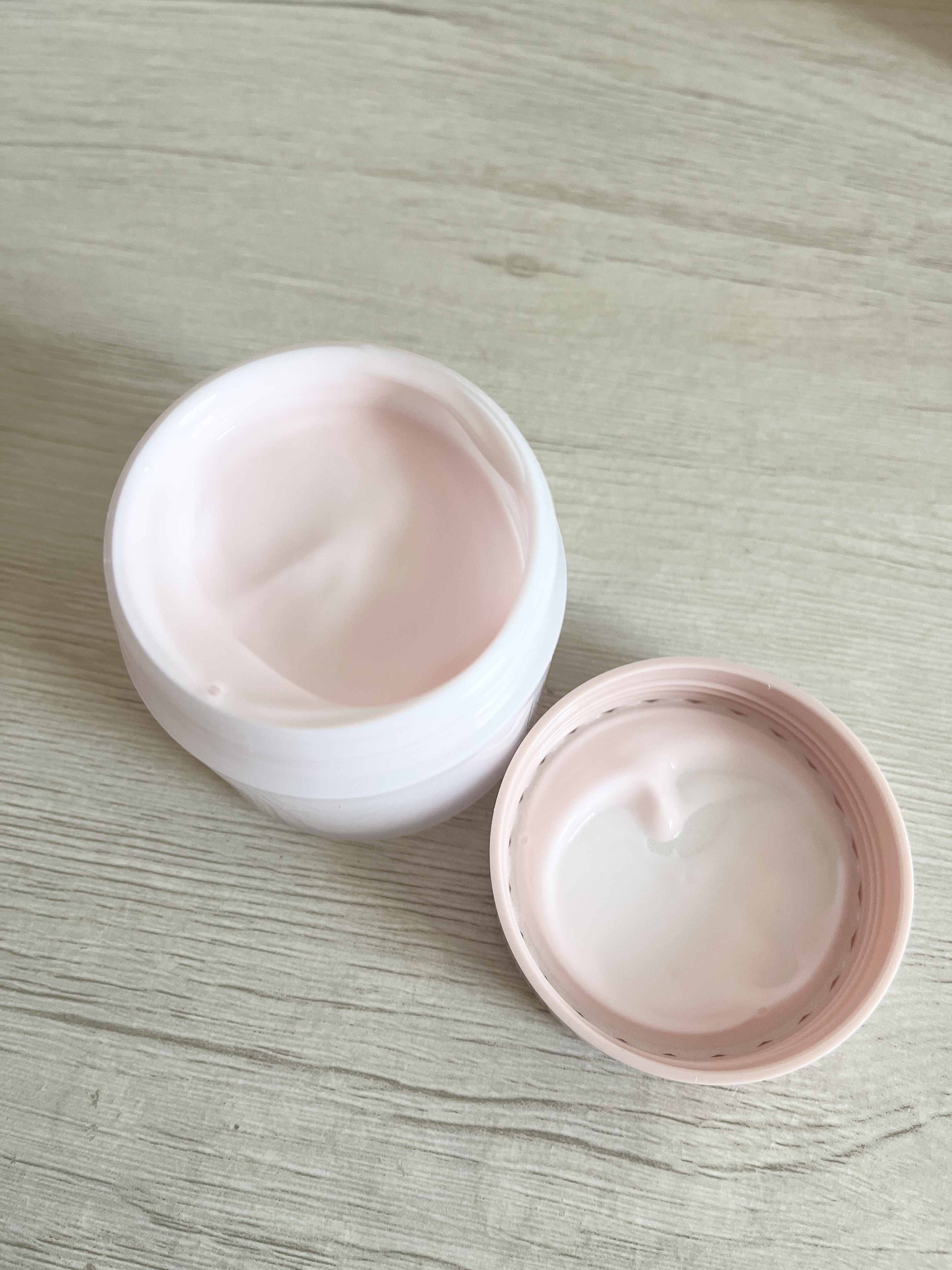 カラミー カラミンノーセバムジェル/Calamee/フェイスクリームを使ったクチコミ（2枚目）