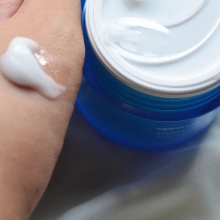 まぴねーず@フォロバ100 on LIPS 「#PR💙REALBARRIERリアルバリア アクアスージングク..」(5枚目)