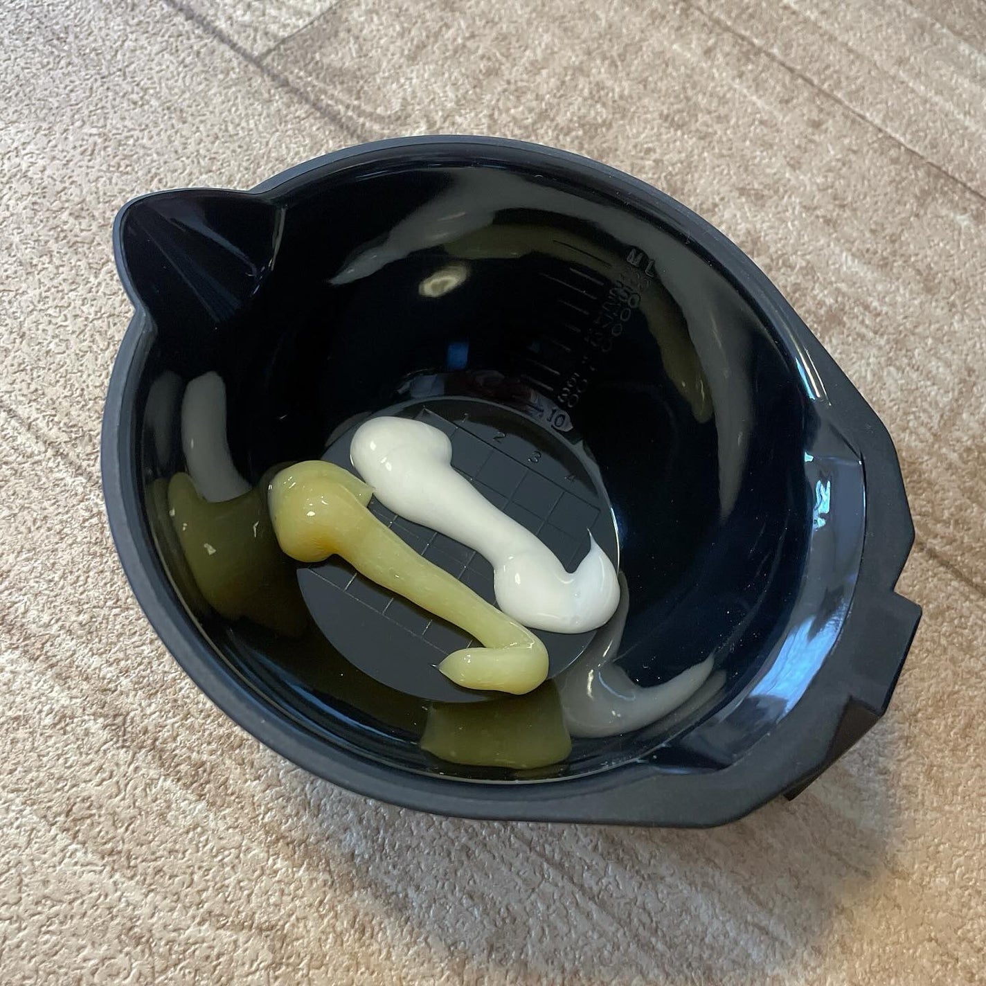 orange_glow_kwm on LIPS 「WELLACOLORSTUDIO✨いつも家で髪を染める私🍀今回..」(6枚目)