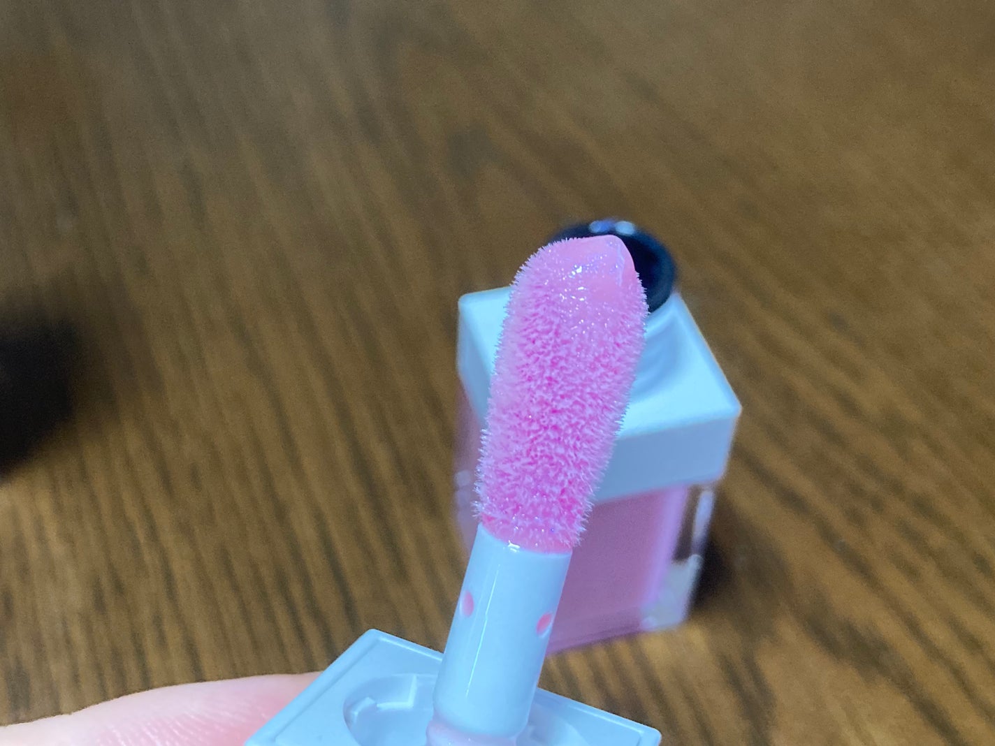 アディクション リップ オイル ティント “アウト オブ ユア シェル”/ADDICTION/リップオイルを使ったクチコミ(4枚目)