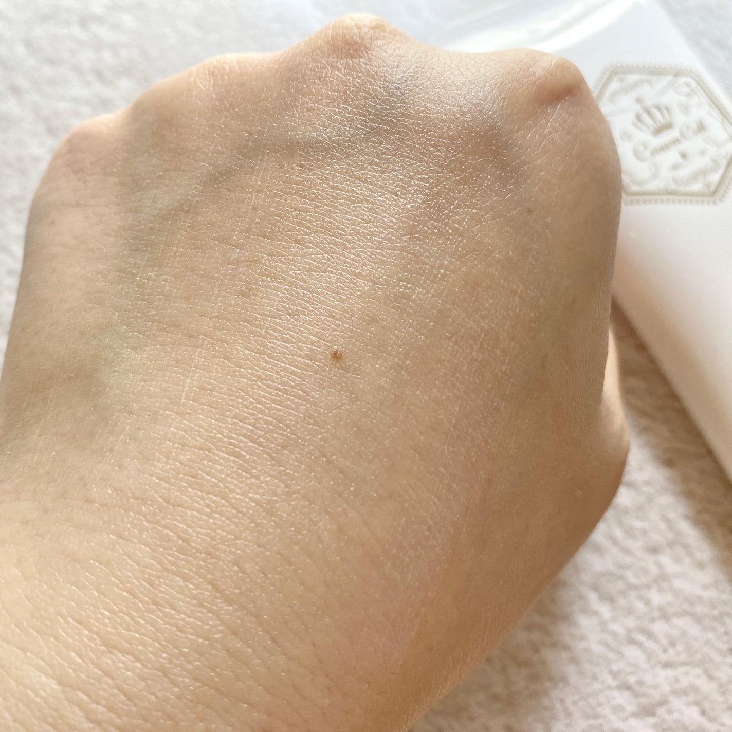 ããã¿ðãã©ãã100 on LIPS ãã¯ã©ãŠã³ã»ã«ã¢ã€ã¹ãã¯ãªãŒã åç²§æ°Žã乳液ãšãã£ãæ®æ®µã®ã¹ãã³ã±..ãïŒ4æç®ïŒ