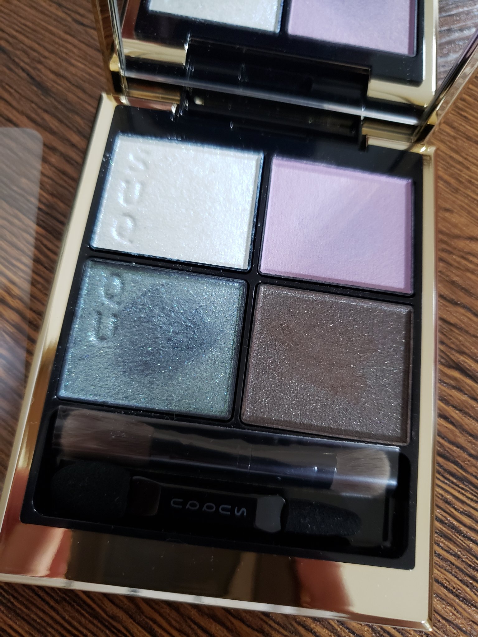 シグニチャー カラー アイズ/SUQQU/アイシャドウパレットを使ったクチコミ（1枚目）