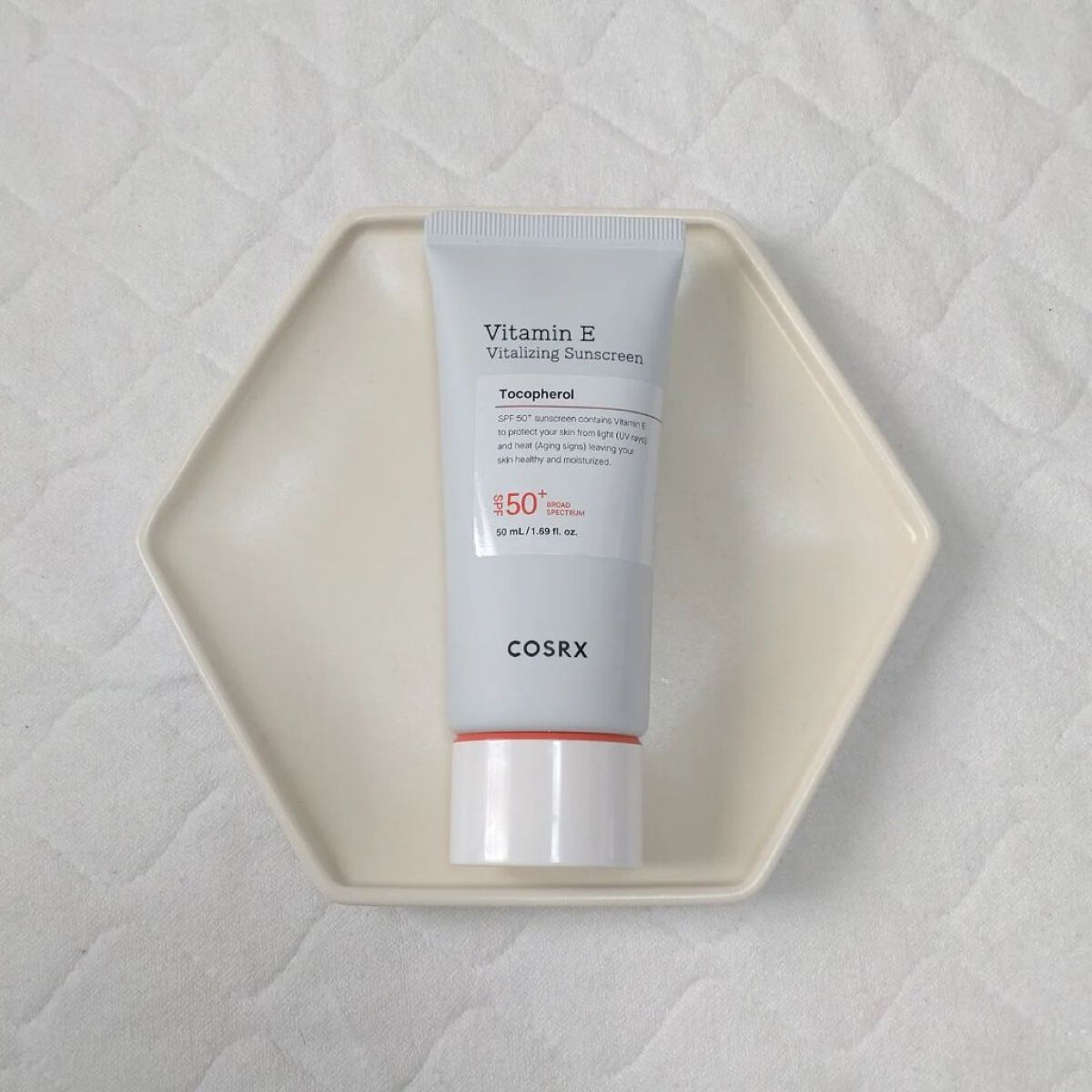 ビタミンEバイタライジングUVクリーム　SFP50＋/COSRX/日焼け止めクリームを使ったクチコミ（3枚目）