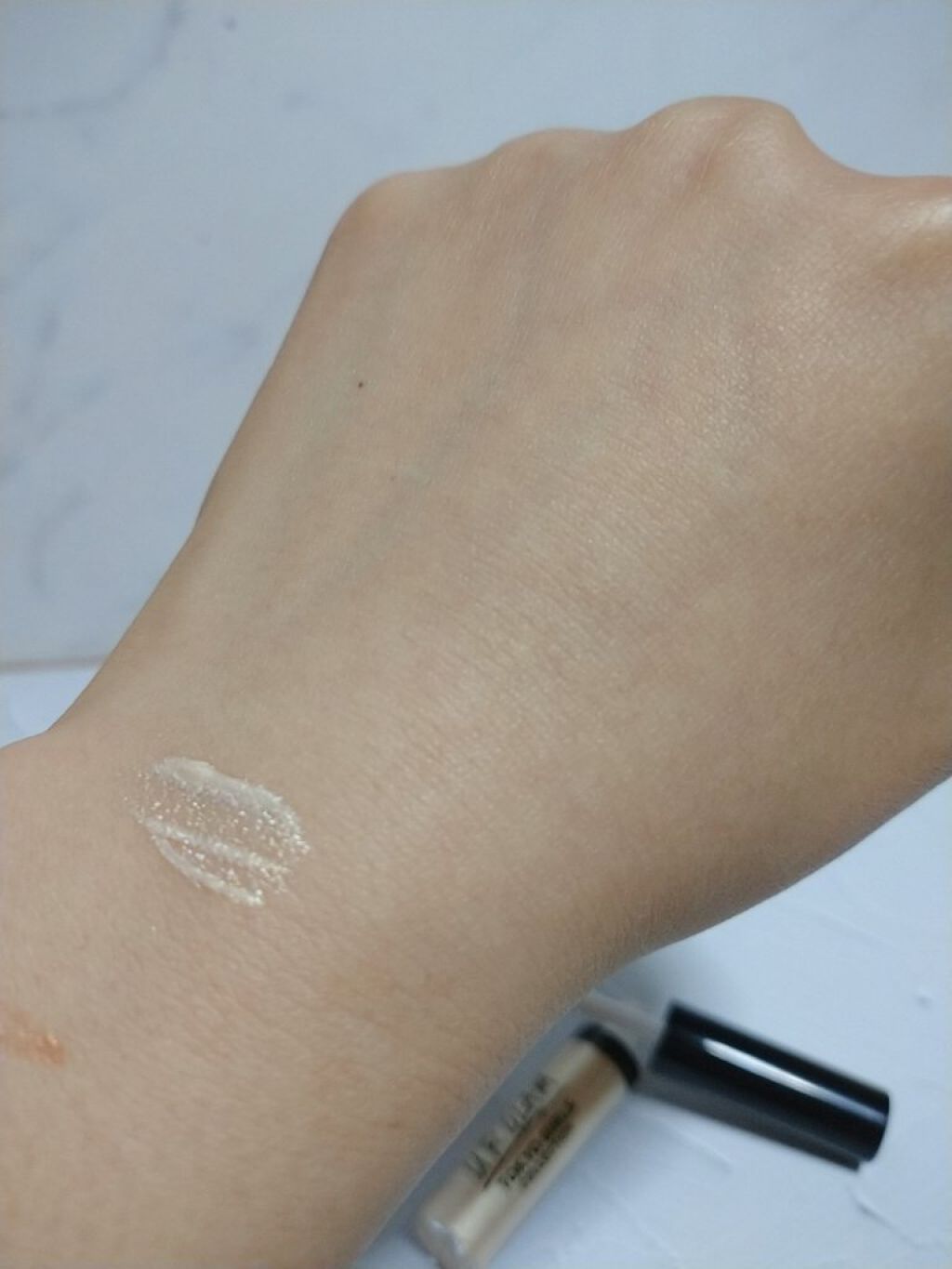 UR GLAM　LIQUID EYESHADOW/U R GLAM/リキッドアイシャドウを使ったクチコミ（2枚目）