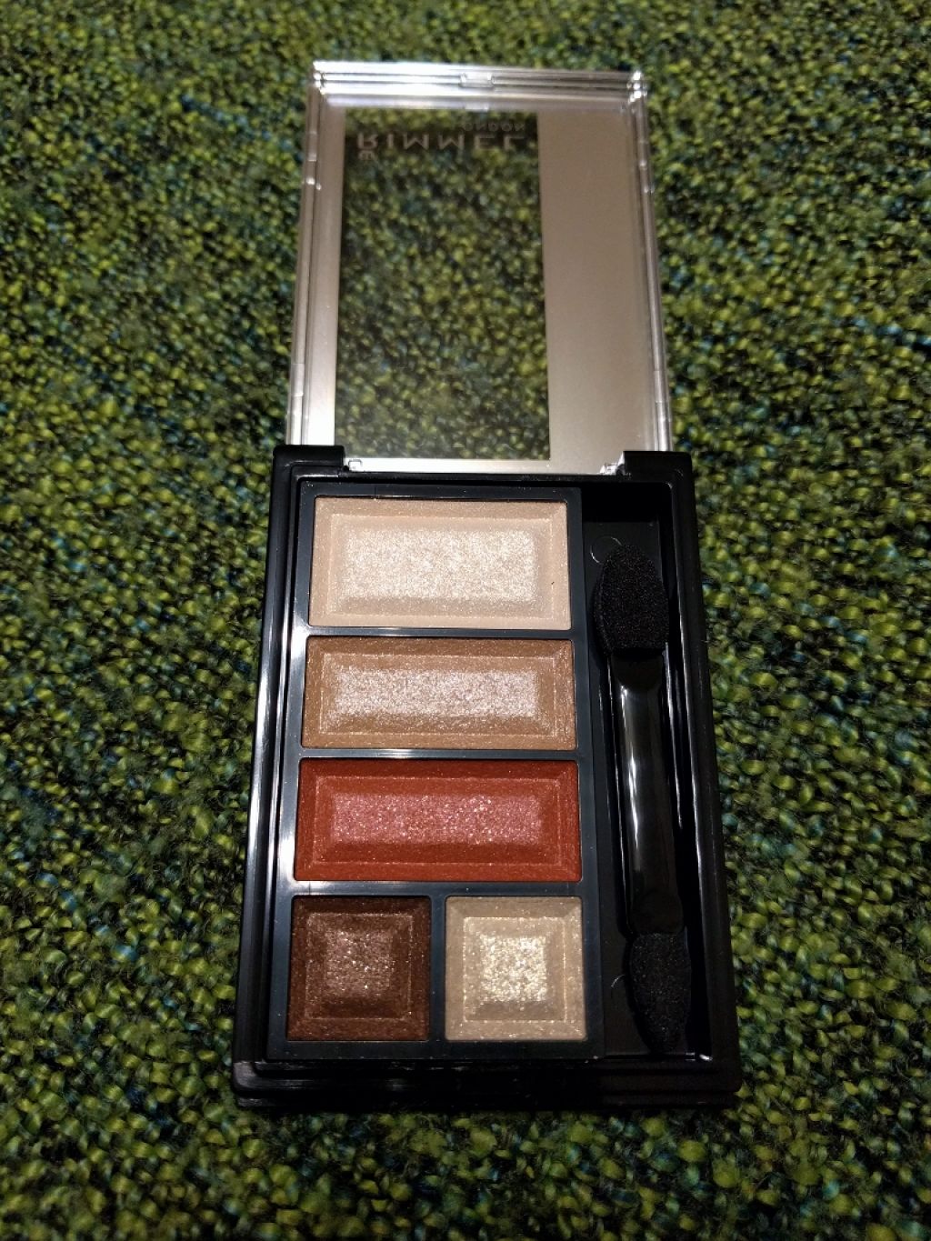 ショコラスウィート アイズ/リンメル ロンドン/アイシャドウパレットを使ったクチコミ(2枚目)