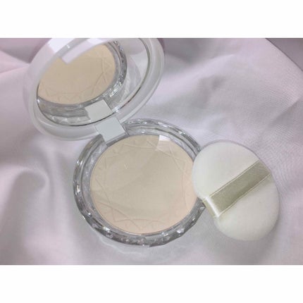 UVクリアフェイスパウダー/CEZANNE/プレストパウダーを使ったクチコミ(2枚目)