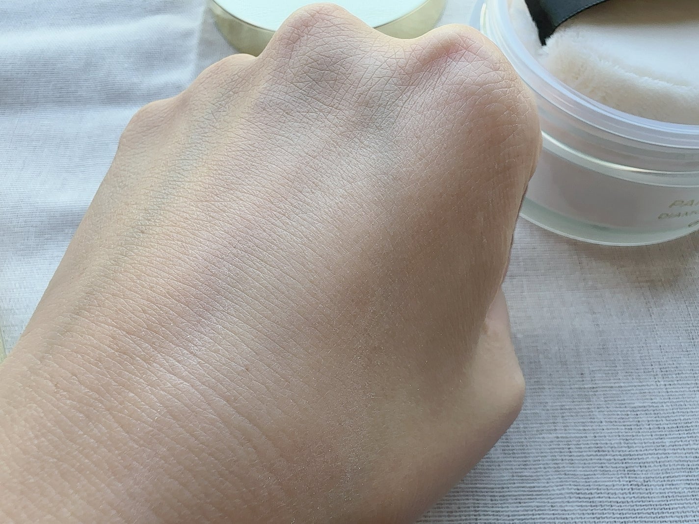 パリュール ゴールド スキン D-マイクロパウダー 01 / GUERLAIN パリュール ゴールド スキン D-マイクロパウダー 01 / GUERLAIN