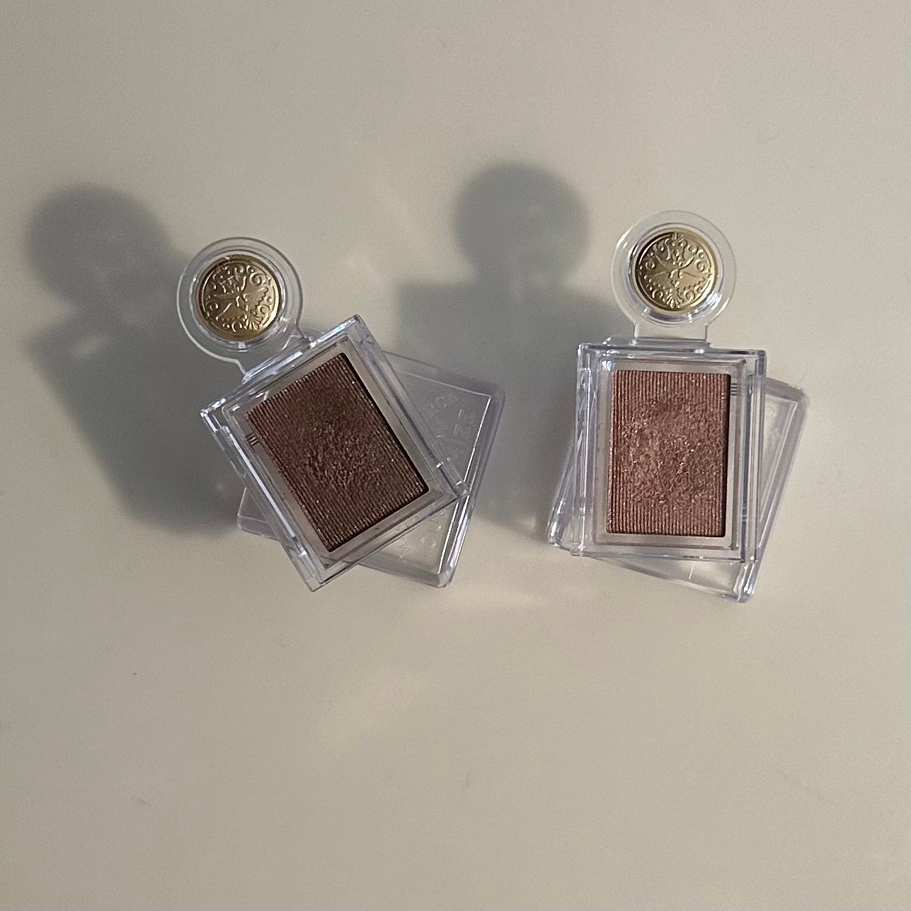 シャドーカスタマイズ/MAJOLICA MAJORCA/単色アイシャドウを使ったクチコミ(2枚目)