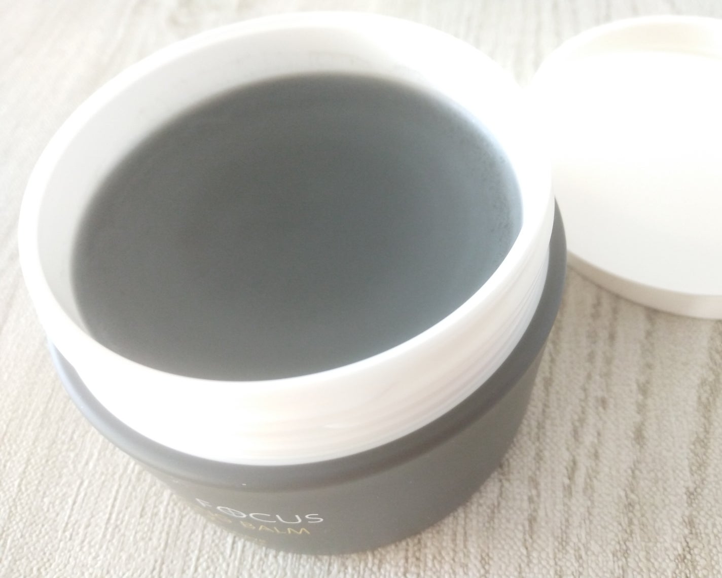 パーフェクトワンフォーカス スムースクレンジングバーム ディープブラック/PERFECT ONE FOCUS/クレンジングバームを使ったクチコミ(2枚目)