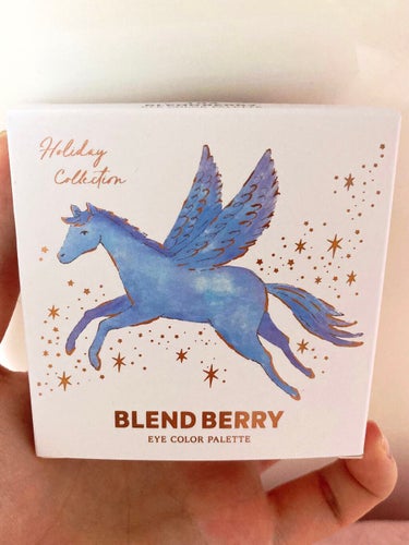 オーラクリエイション 104 ホワイトベリー＆フローズンピンク(ホリデー限定カラー)/BLEND BERRY/アイシャドウパレットを使ったクチコミ（1枚目）