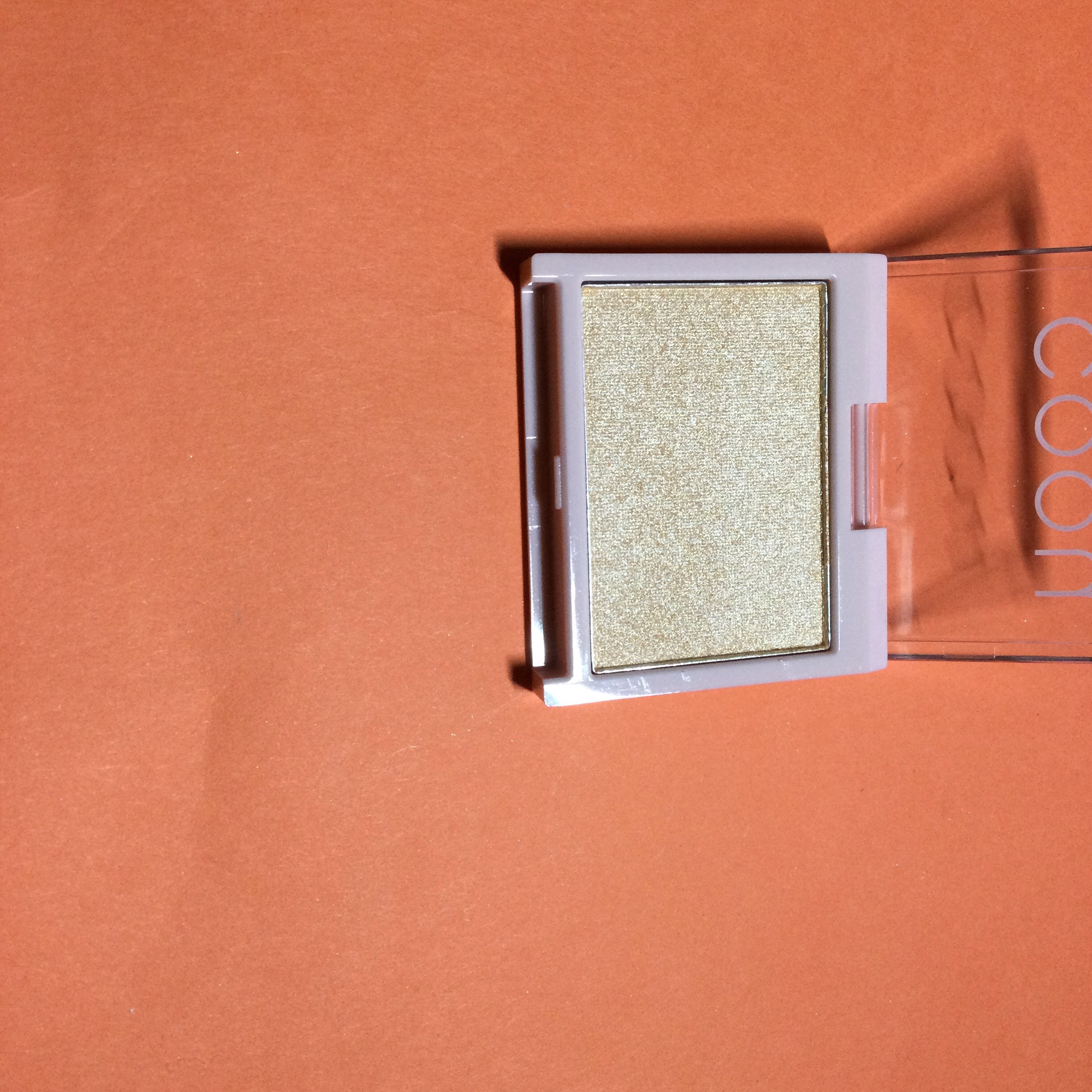 ハイライト 01 ゴールドライト/coou/パウダーハイライトを使ったクチコミ（2枚目）