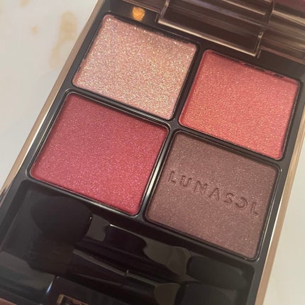 アイカラーレーション/LUNASOL/アイシャドウパレットを使ったクチコミ(1枚目)