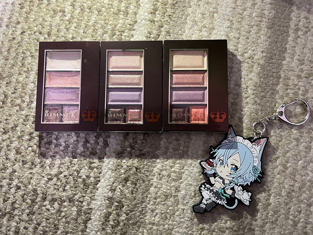 ☪️KAORI ☪️ on LIPS 「本日ロフトさんにて、購入してきました!リンメルさん、ショコラス..」(3枚目)