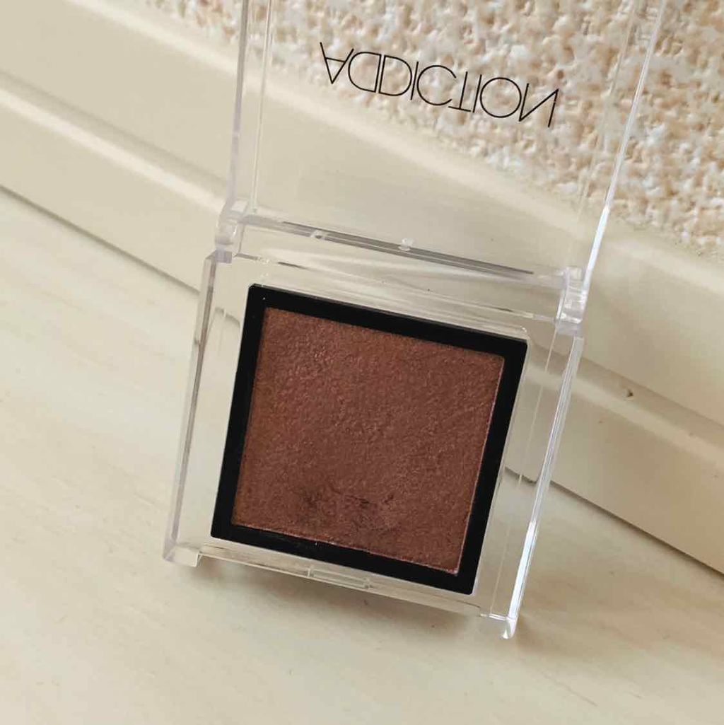 アディクション ザ アイシャドウ/ADDICTION/単色アイシャドウを使ったクチコミ（2枚目）