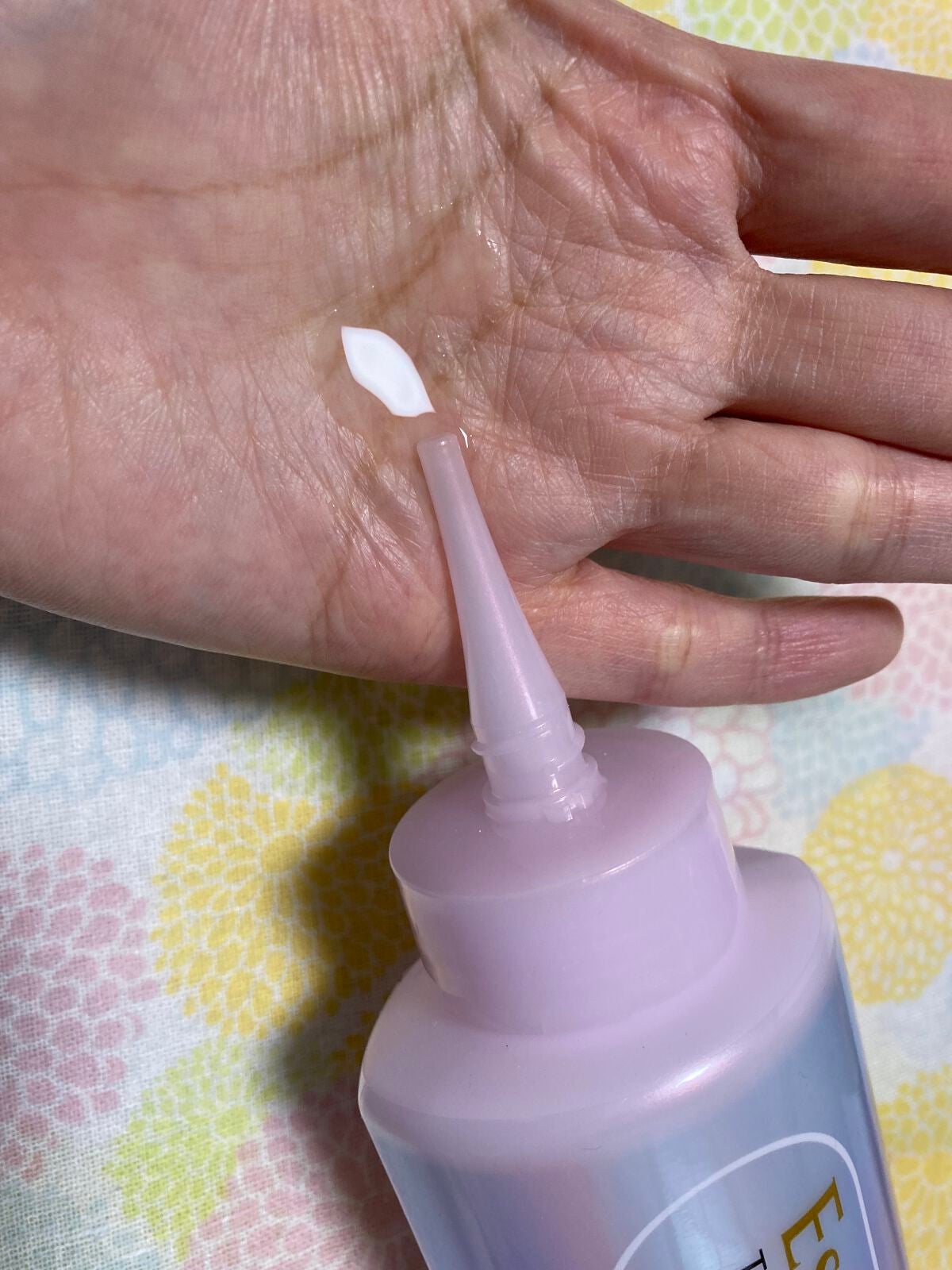 エッセンシャル プレミアム ウォータートリートメント EXスムース/エッセンシャル/アウトバストリートメントを使ったクチコミ(5枚目)