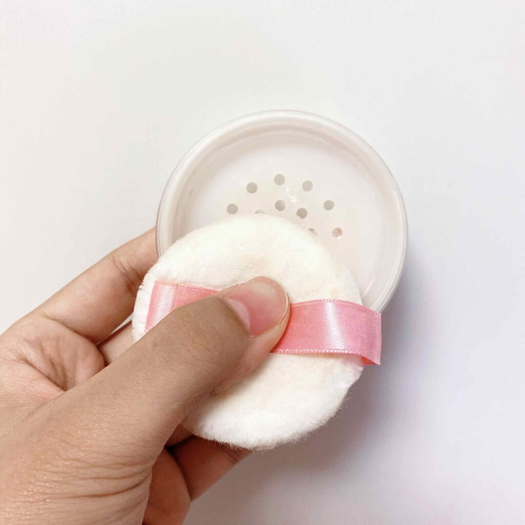 マットシフォンパウダーUV/KiSS/ルースパウダーを使ったクチコミ（2枚目）