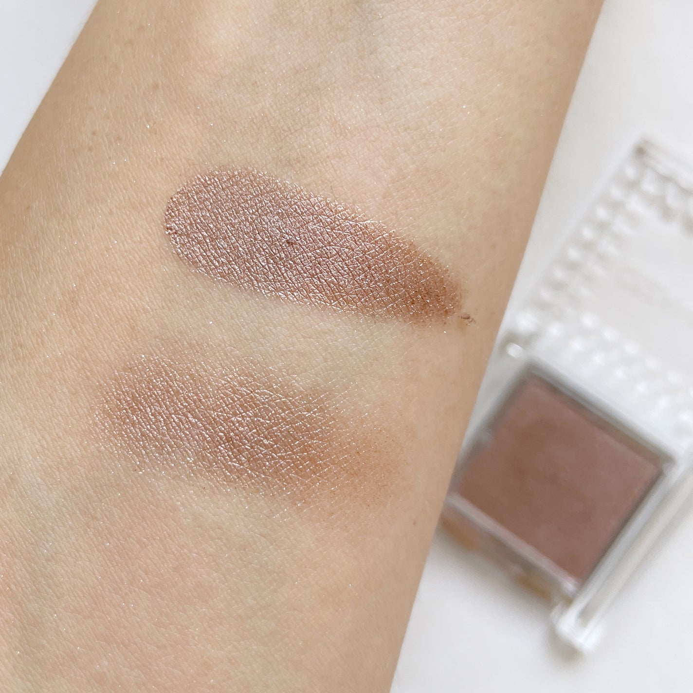 シングルカラーアイシャドウ/CEZANNE/単色アイシャドウを使ったクチコミ(5枚目)