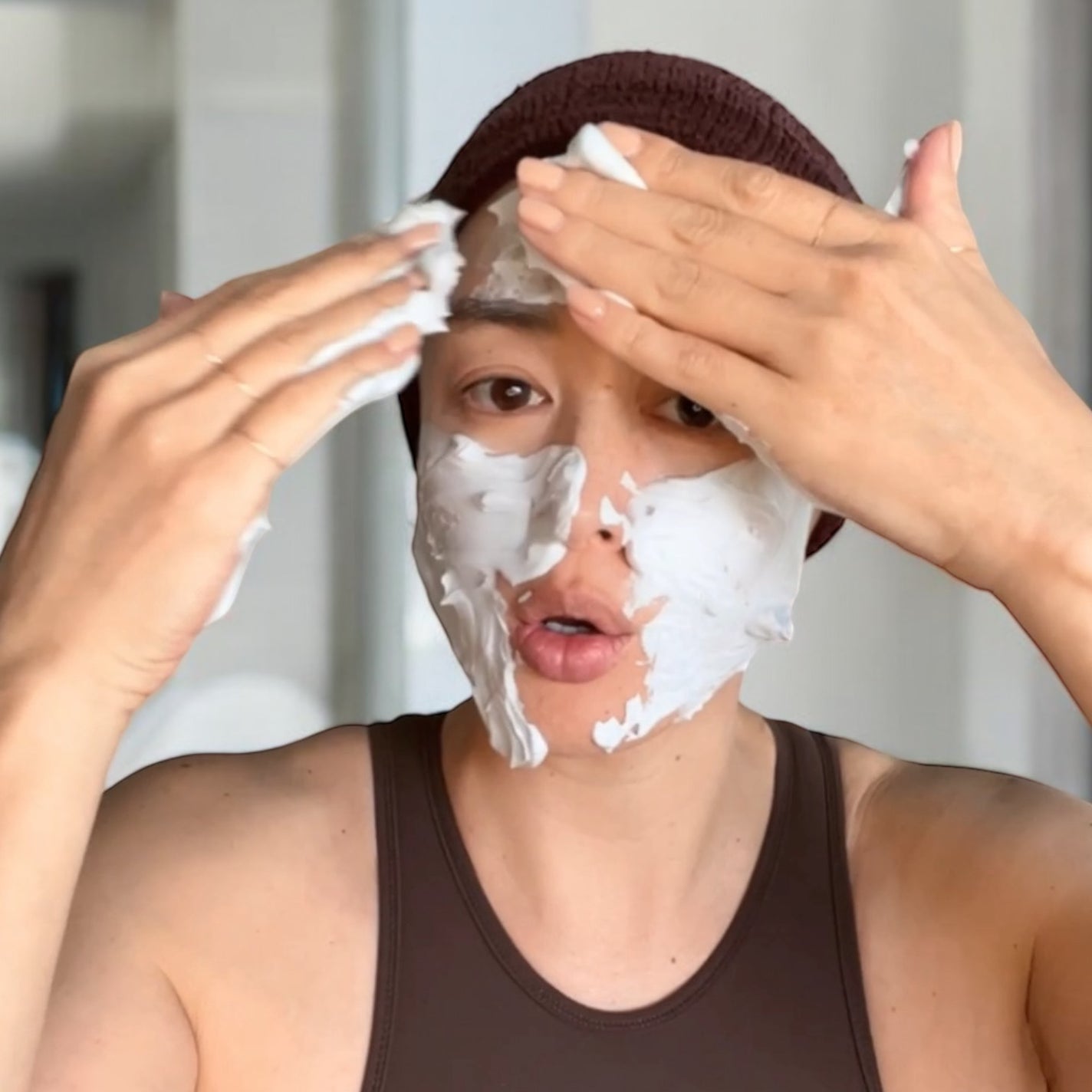 Miwa Kamise on LIPS 「/ブースター酵素洗顔\2種の酵素*1配合で、毛穴、角質ケアもで..」(3枚目)