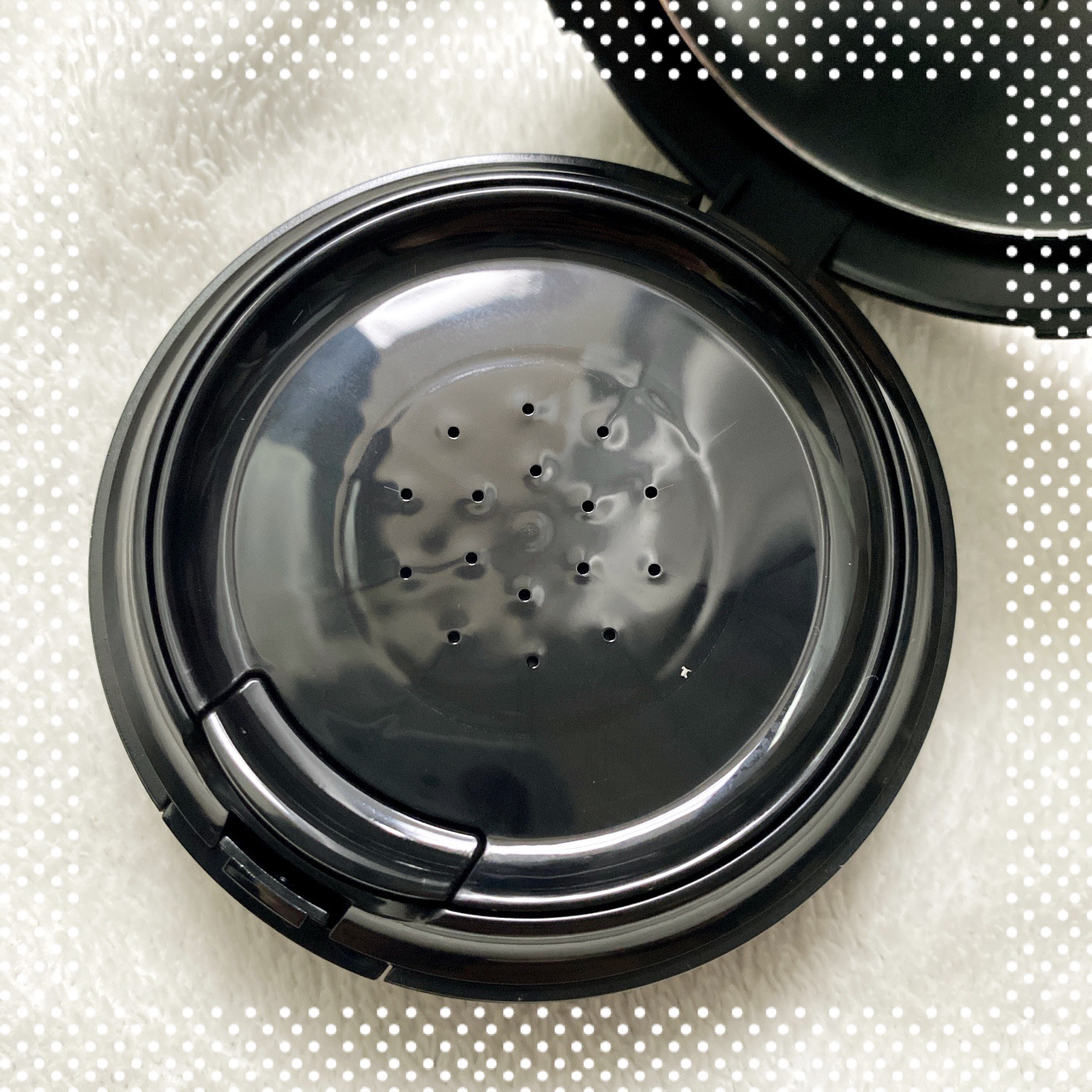 シルキーウェットリクイド/セフィーヌ/クリーム・エマルジョンファンデーションを使ったクチコミ（3枚目）