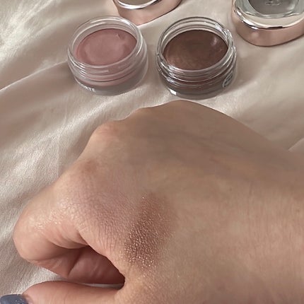 アイグロウジェム スキンシャドウ/DECORTÉ/ジェル・クリームアイシャドウを使ったクチコミ(2枚目)