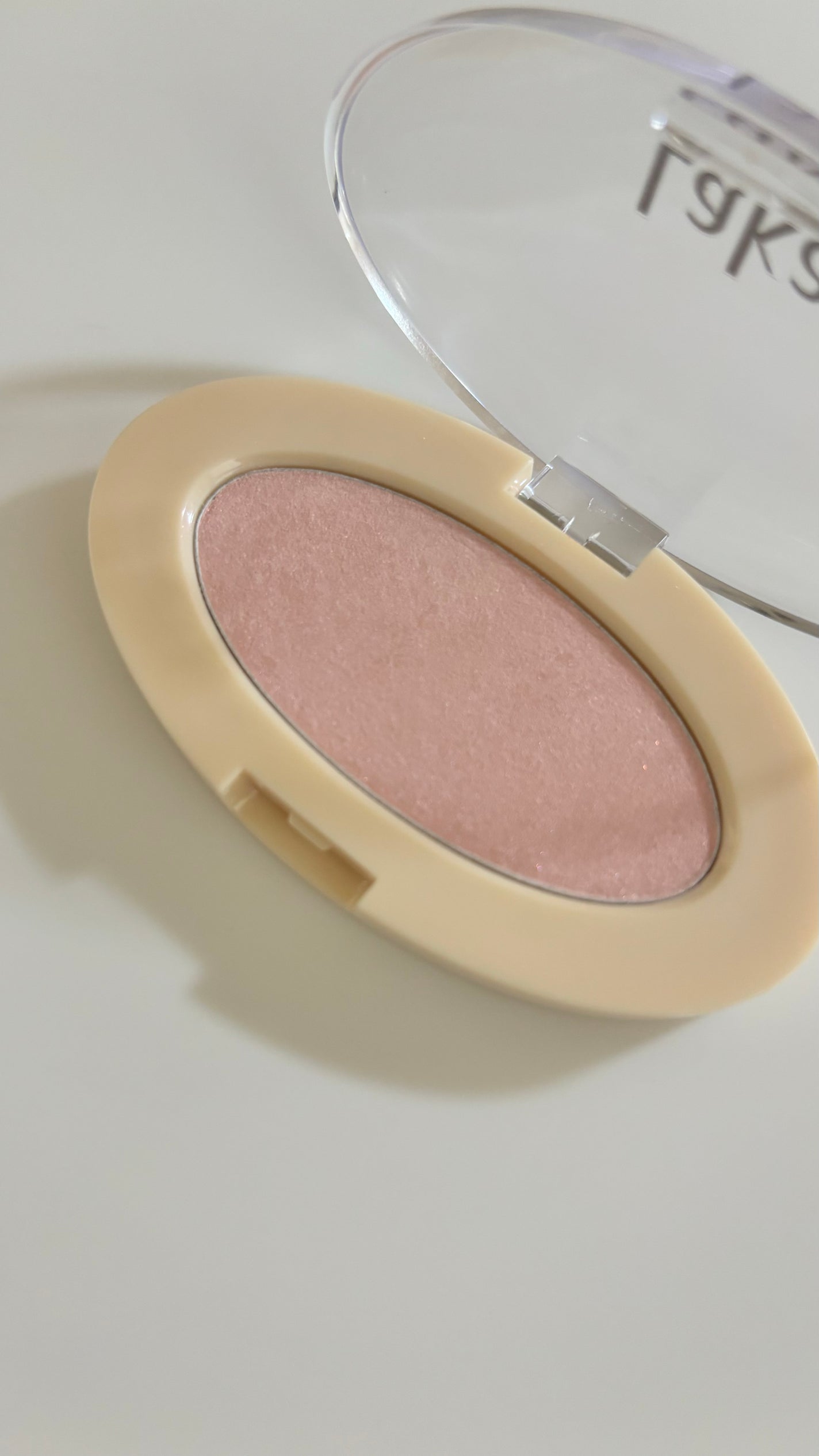 ドリームビームハイライター/Laka/パウダーハイライトを使ったクチコミ(2枚目)