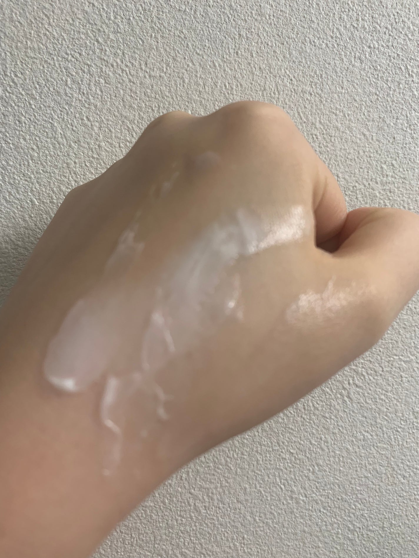 モイスチュア フェイス&ボディクリーム/カルテHD/ボディクリームを使ったクチコミ(3枚目)