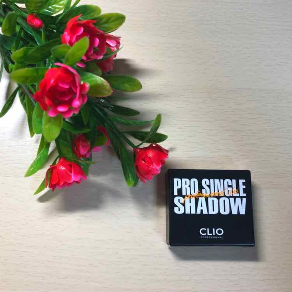 プロ シングル シャドウ/CLIO/単色アイシャドウを使ったクチコミ(2枚目)