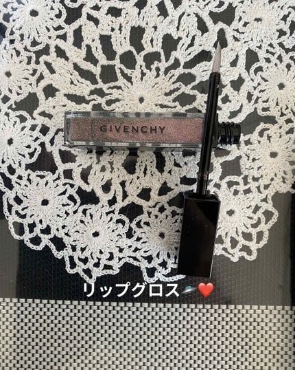 ぷぅぴぃ《紫コス部💜💗》 on LIPS 「❤GIVENCHY❤🎄クリスマスコフレ🎄❤こんにちはー😍土日の..」(5枚目)