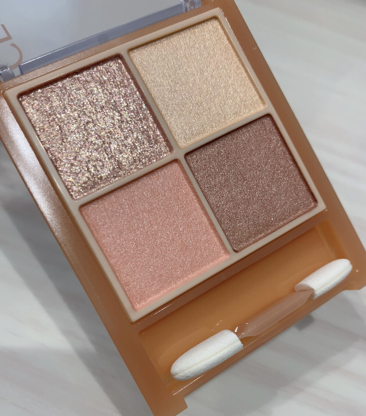 ベージュトーンアイシャドウ/CEZANNE/アイシャドウパレットを使ったクチコミ（3枚目）