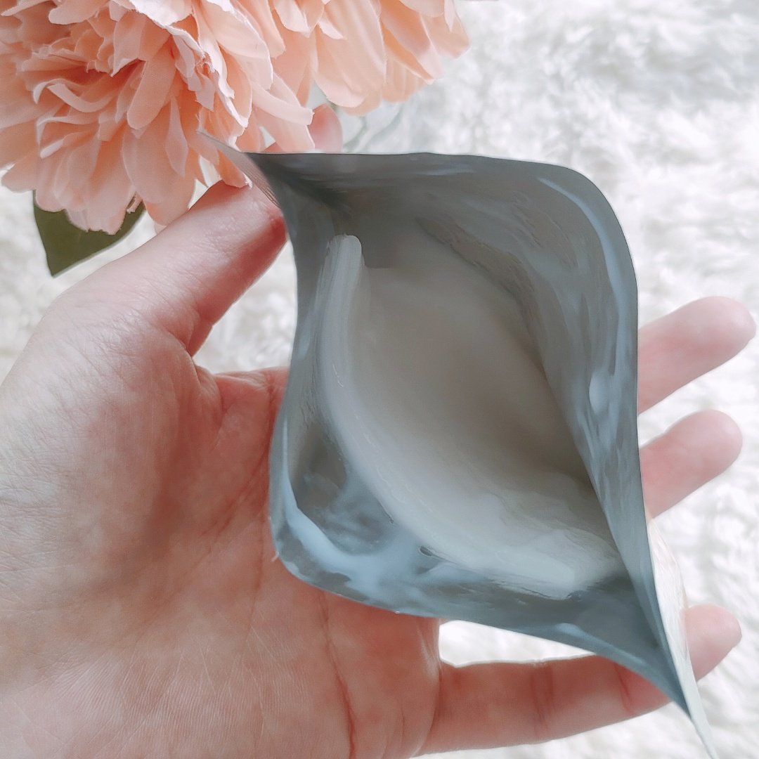 ディープモイスチャー マスク　(ケアクリーム付き) 5枚入（箱あり）/cerXcer/シートマスク・パックを使ったクチコミ（3枚目）