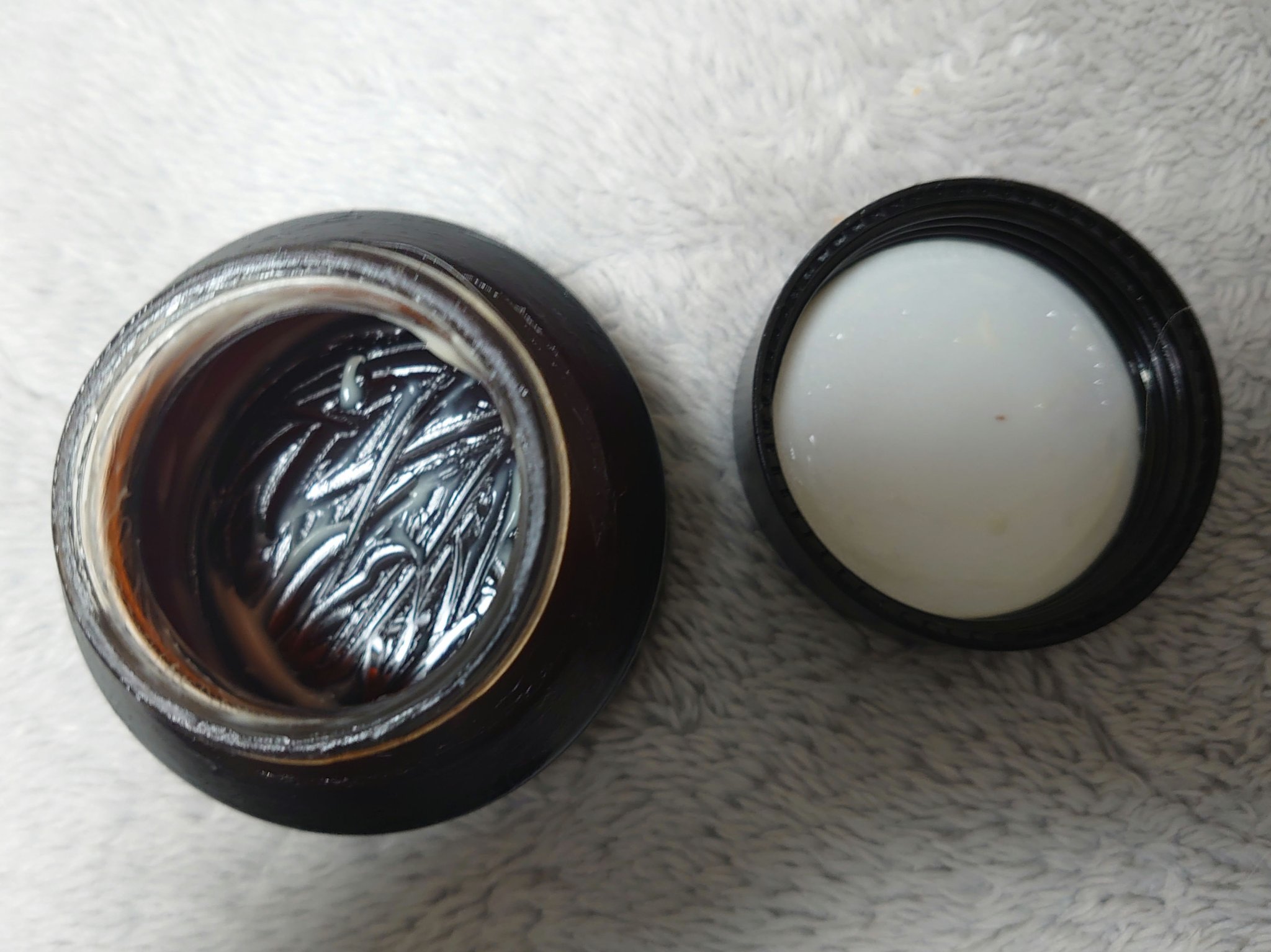 イデベノン＋ブラックベリー インテンスクリーム/MARY&MAY/フェイスクリームを使ったクチコミ（2枚目）