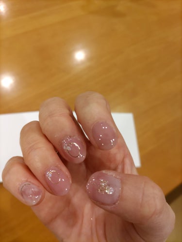 ohora Pro Nail primerのクチコミ「オホラのジェルネイルシールに初挑戦！
Pro Nail primerで地爪を保護してから仕上げ.....」（3枚目）