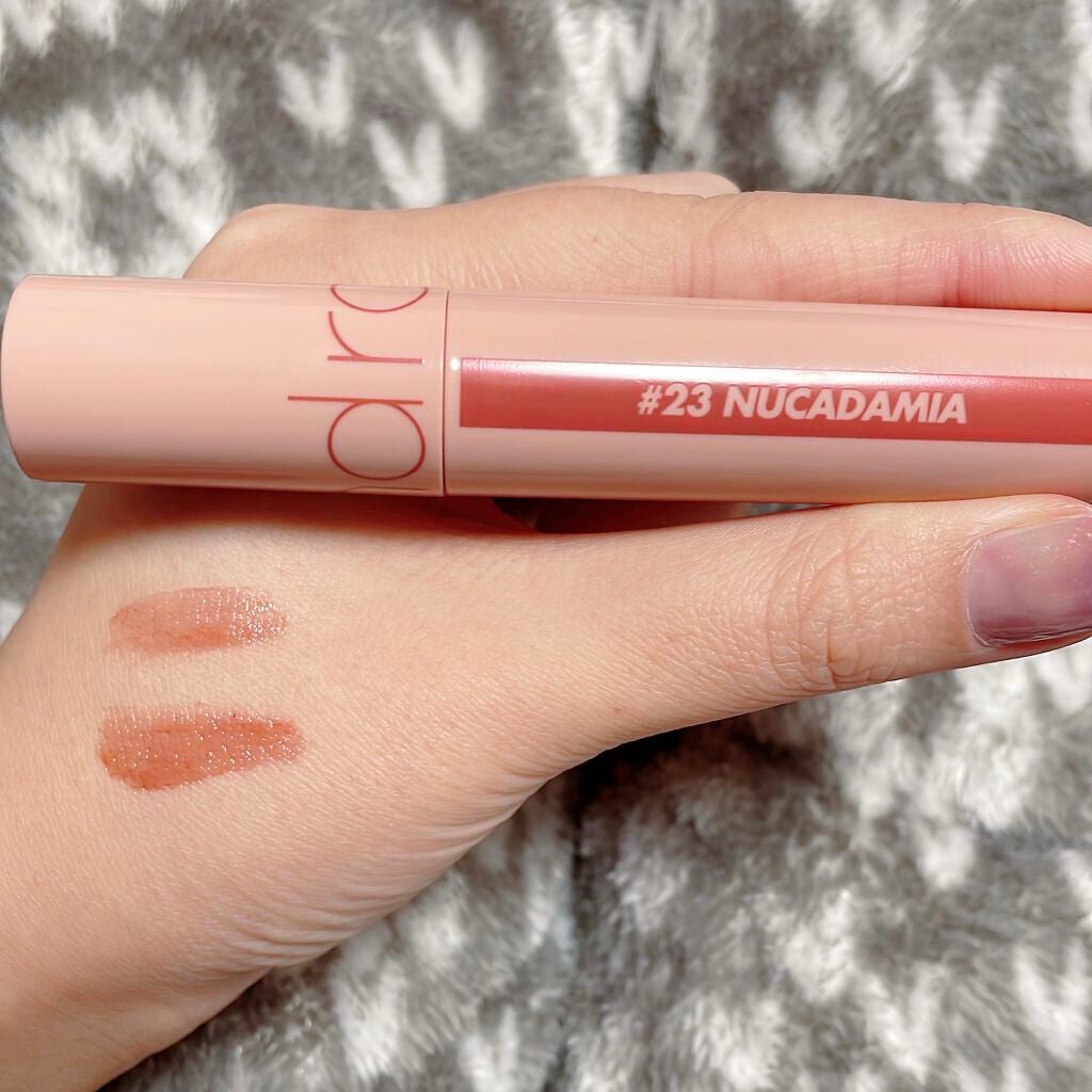 ジューシーラスティングティント/rom&nd/リップティントを使ったクチコミ(2枚目)