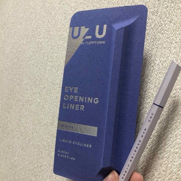 EYE OPENING LINER/UZU BY FLOWFUSHI/リキッドアイライナーを使ったクチコミ（2枚目）