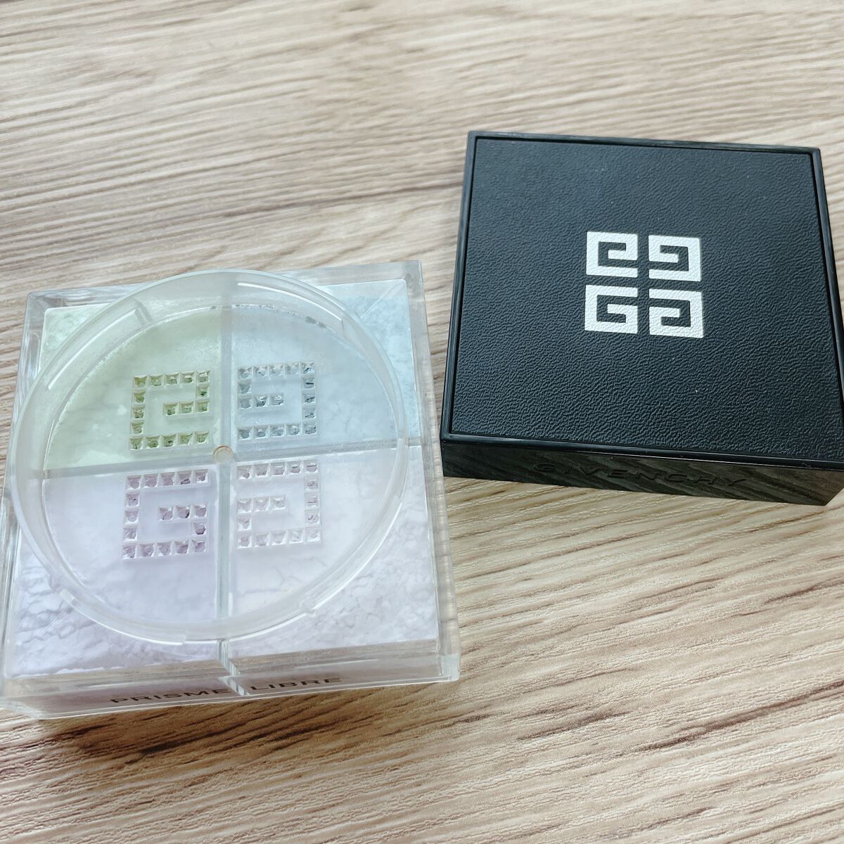 プリズム・リーブル/GIVENCHY/ルースパウダーを使ったクチコミ(1枚目)