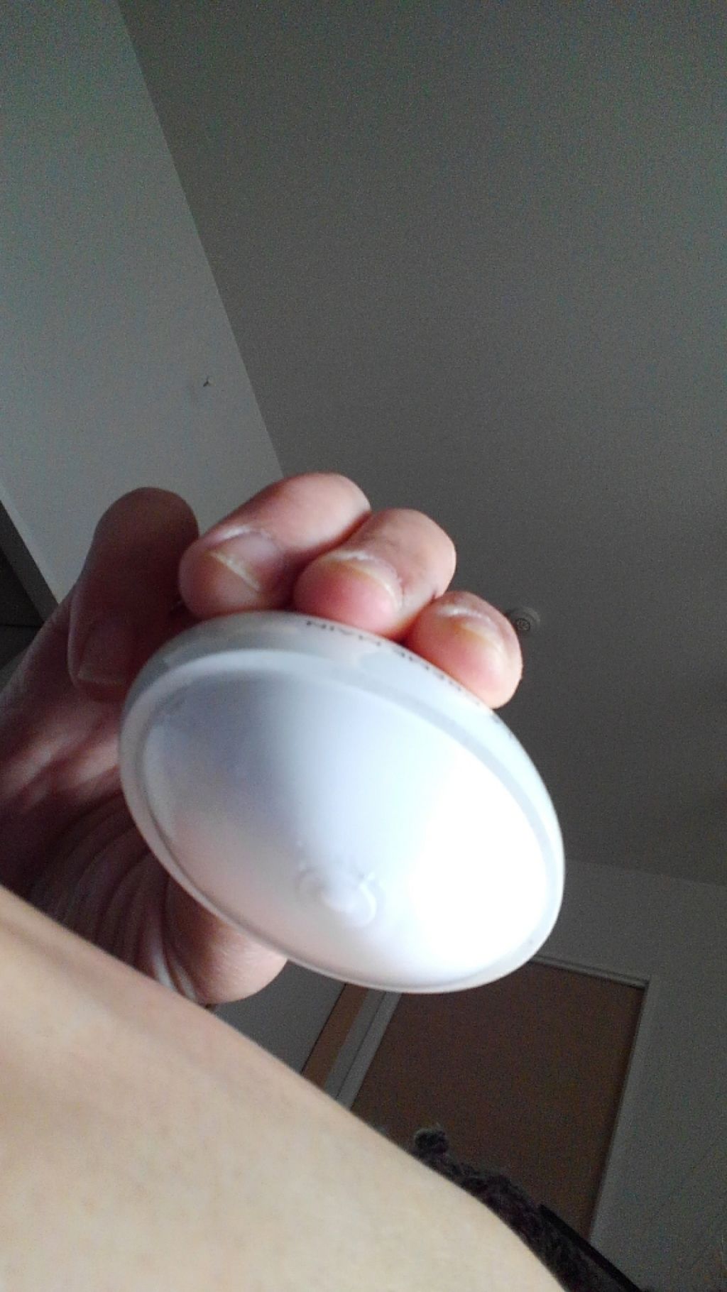 ラ クレーム マン/CHANEL/ハンドクリームを使ったクチコミ（2枚目）