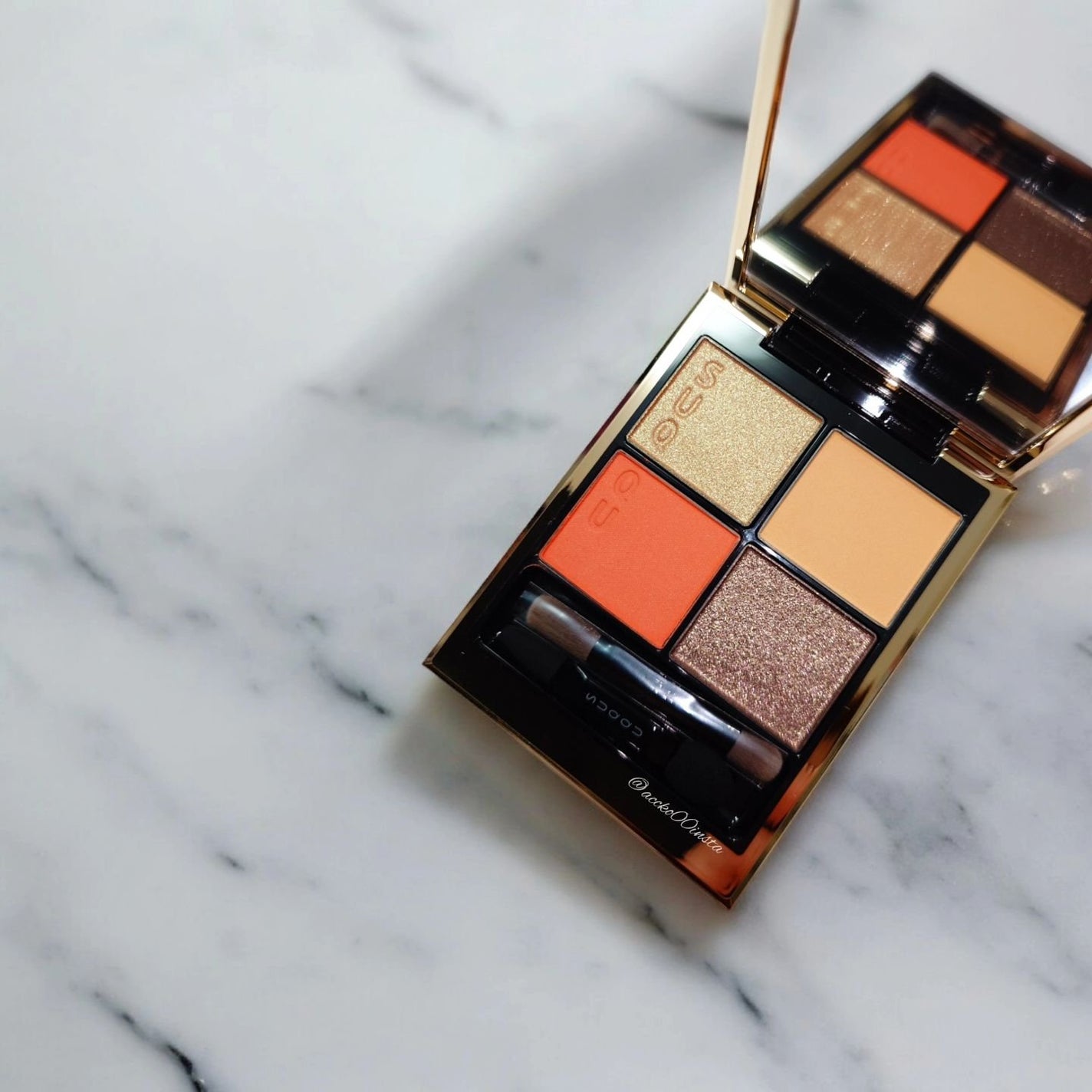 シグニチャー カラー アイズ/SUQQU/アイシャドウパレットを使ったクチコミ(2枚目)