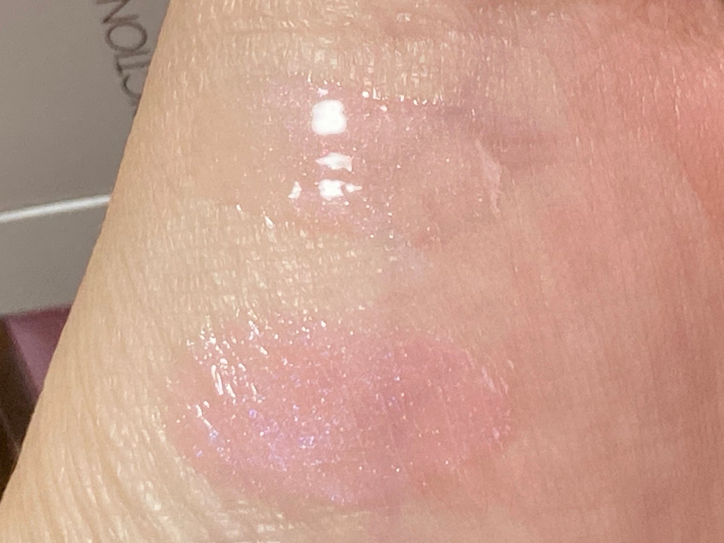 アディクション リップ オイル ティント “アウト オブ ユア シェル”/ADDICTION/リップオイルを使ったクチコミ(5枚目)