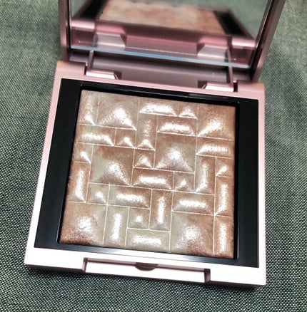 ハイライティング パウダー/BOBBI BROWN/パウダーハイライトを使ったクチコミ(4枚目)