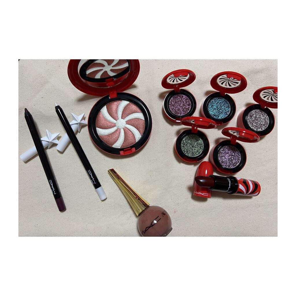 シェードシフター デュオクロム アイシャドウ コーリング ユア ブラフ！/M・A・C/単色アイシャドウを使ったクチコミ（2枚目）