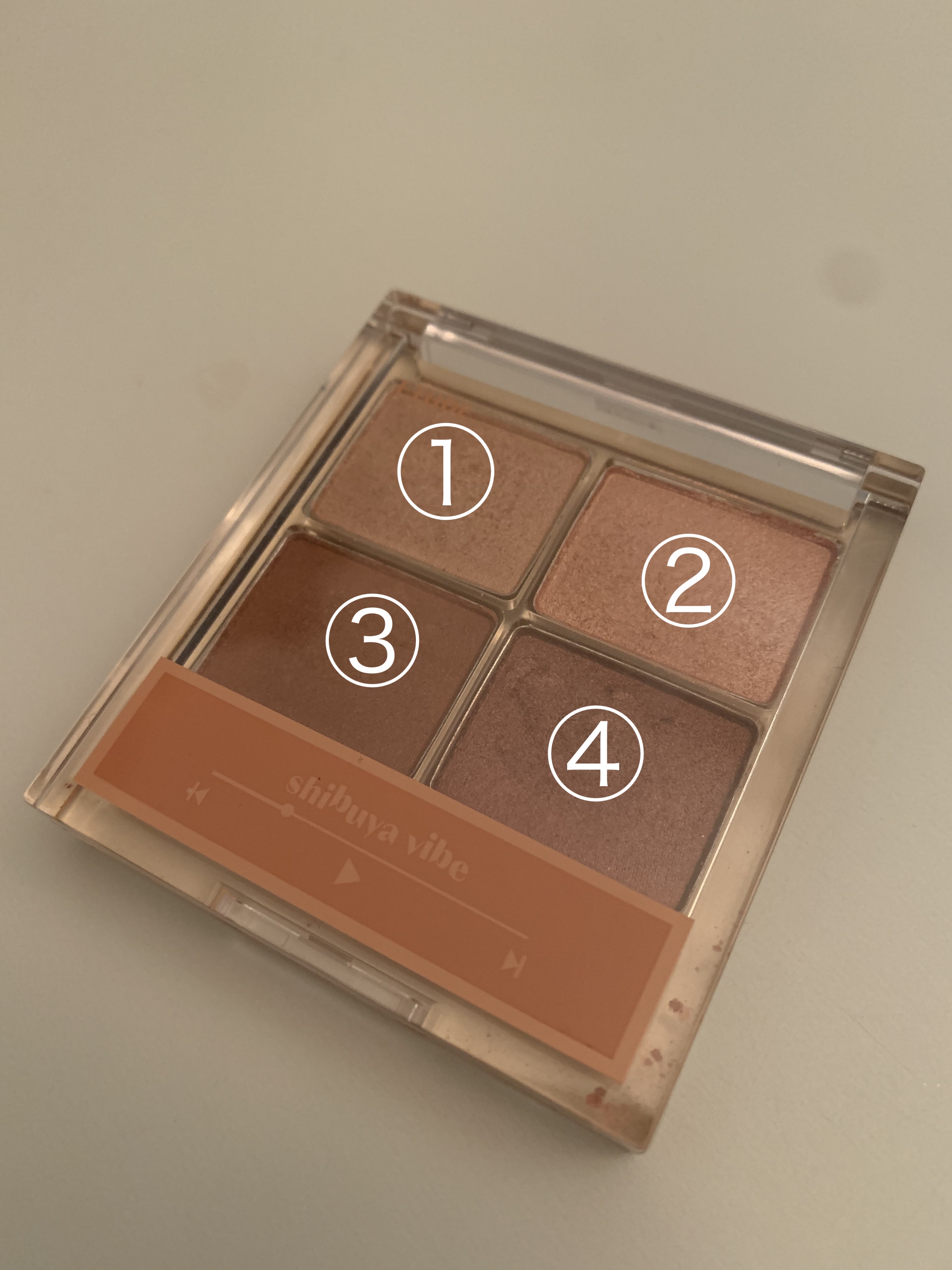 プレイカラーアイズミニ  シブヤグルーヴ/ETUDE/アイシャドウパレットを使ったクチコミ（1枚目）