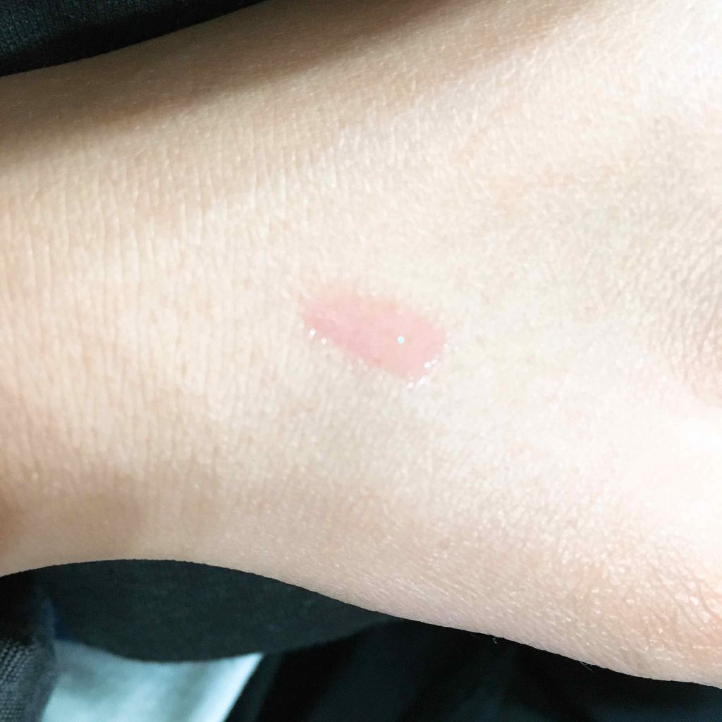 フォーエヴァージューシー オイルルージュ/JILL STUART/口紅を使ったクチコミ(4枚目)